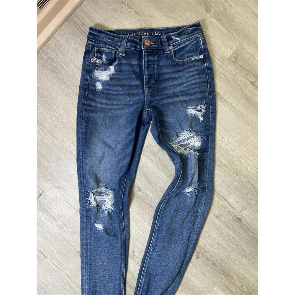 American Eagle Jeans Women’s Size 0 Straight Leg Distressed Ripped Y2K Stretch